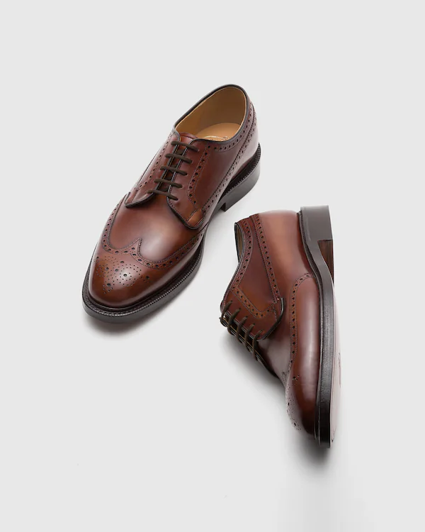 Grafton 173 Derby Brogue em Couro de Vitela Clareado