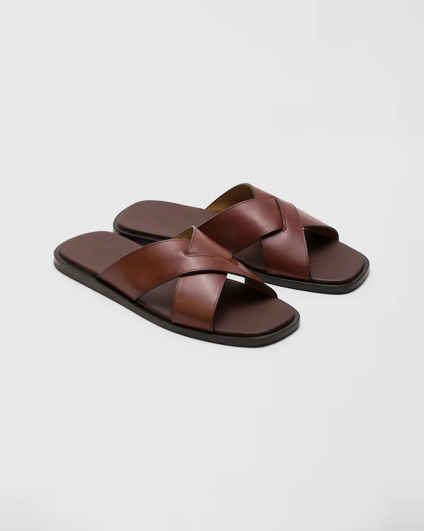 Sandal Crisscross de Couro de Novilho Ockley Claro
